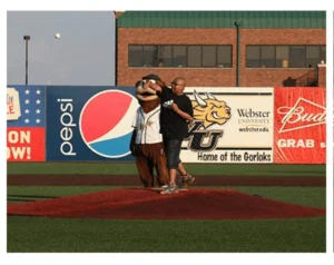 Galen Throwing out first pitch at Grizzlies Game